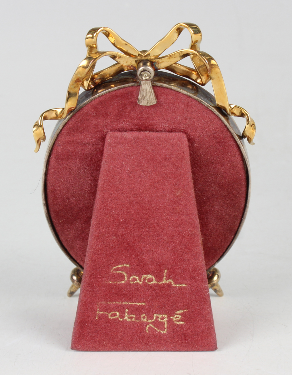 A Sarah Fabergé St Petersburg Collection silver and pearl mounted photograph frame of oval form with - Image 5 of 7