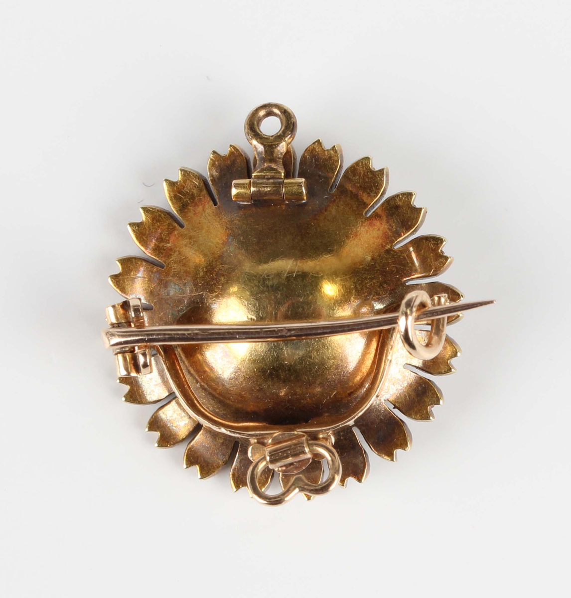 An Edwardian gold and half-pearl pendant brooch, designed as a flowerhead, with a detachable - Image 4 of 5