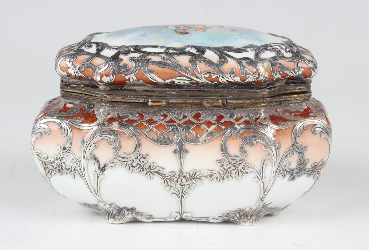 A late 19th/early 20th century German porcelain and silver overlay box, the hinged lid painted - Image 7 of 10