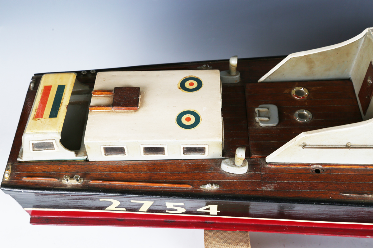 A 20th century wooden and plastic scale model of an R.A.F. motor launch boat, length 85cm.Buyer’s - Image 8 of 8