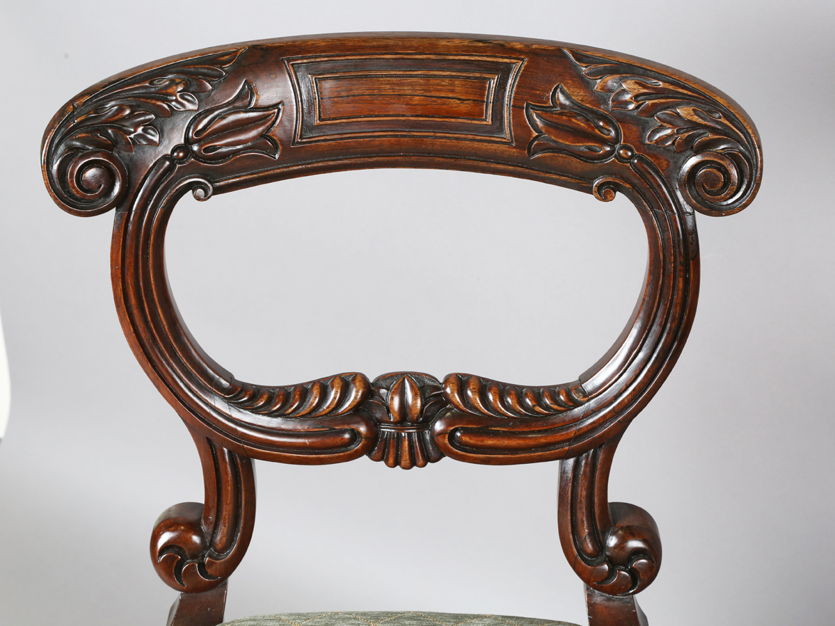A pair of William IV rosewood dining chairs, in the manner of Gillows of Lancaster, the finely - Image 17 of 17