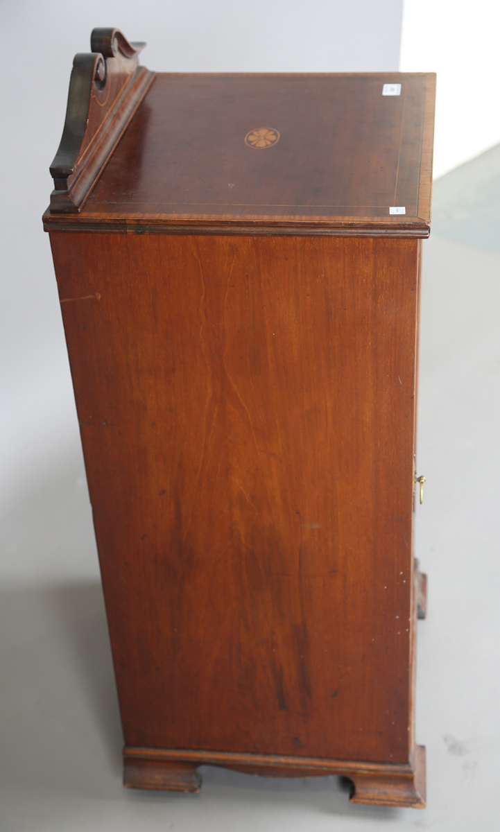 An Edwardian mahogany music cabinet with satinwood crossbanding, height 102cm, width 47cm, depth - Image 4 of 9