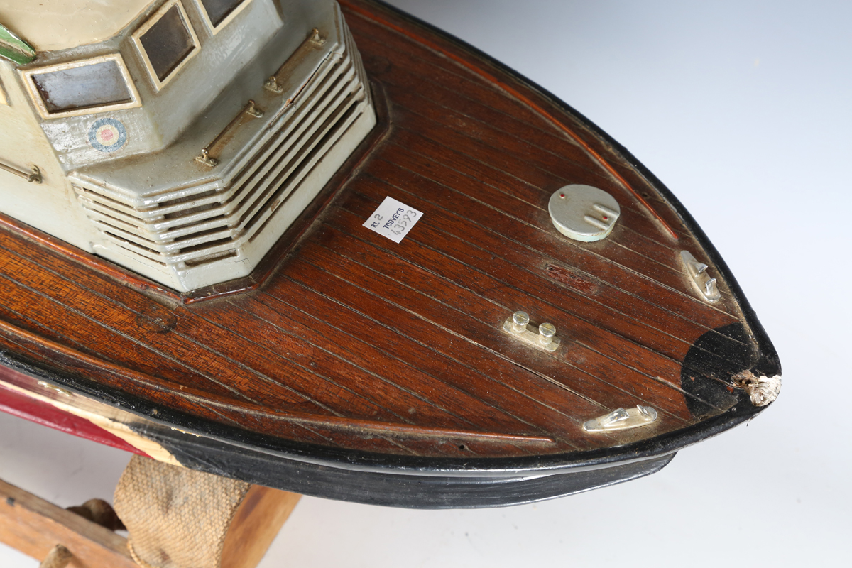 A 20th century wooden and plastic scale model of an R.A.F. motor launch boat, length 85cm.Buyer’s - Image 4 of 8