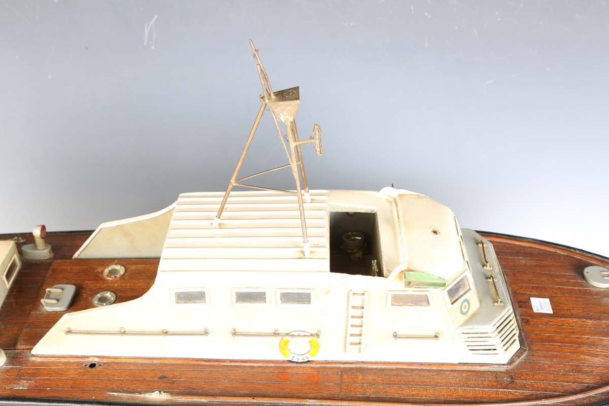 A 20th century wooden and plastic scale model of an R.A.F. motor launch boat, length 85cm.Buyer’s - Image 5 of 8