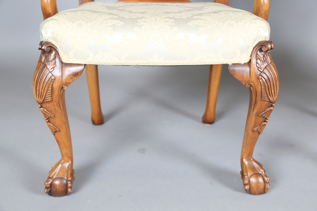 A late 20th century Queen Anne style walnut dining room suite, comprising a set of six chairs, - Image 30 of 34