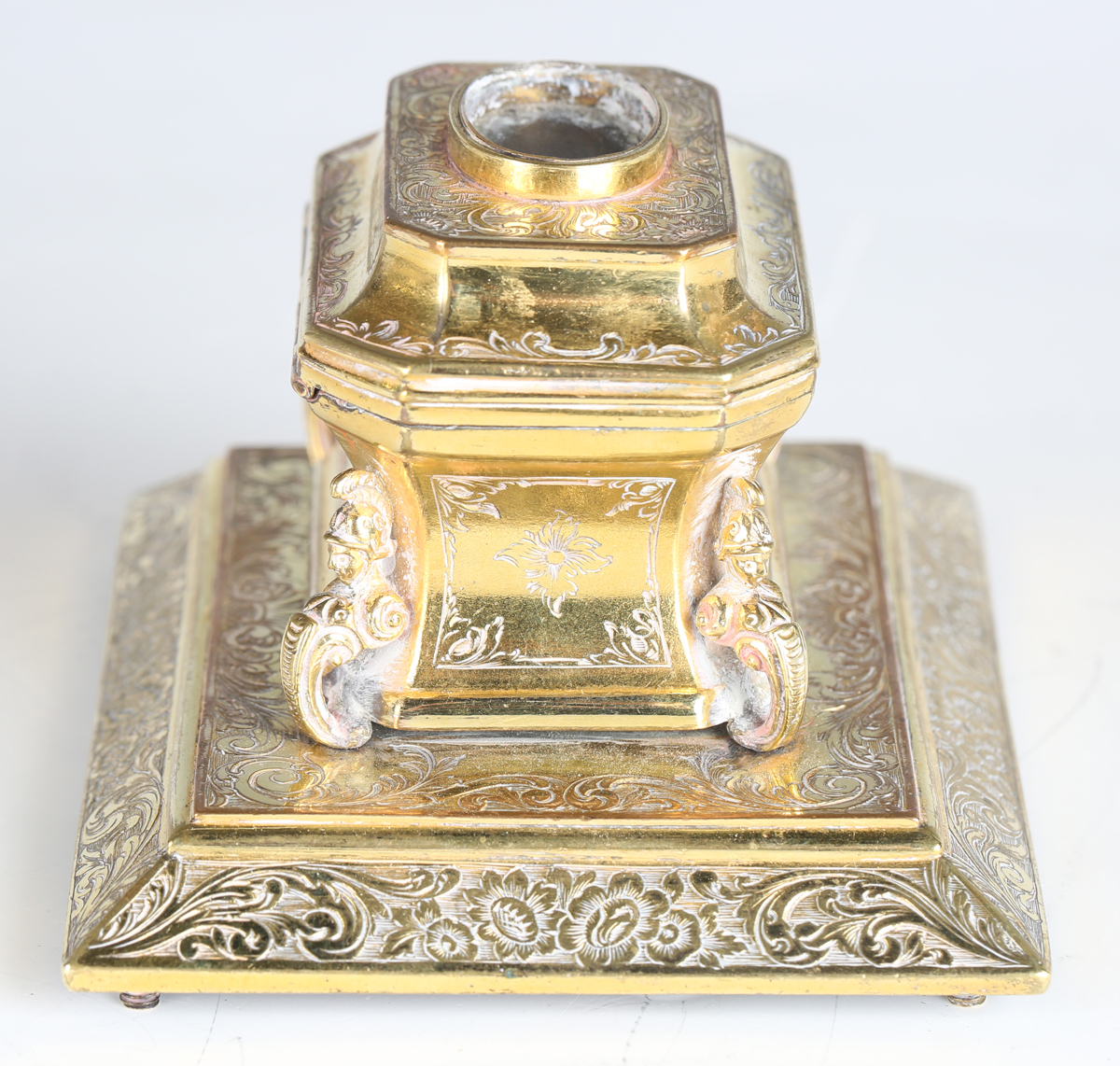 An early 19th century gilt metal inkwell of sarcophagus form, engraved with floral bands and - Image 3 of 9