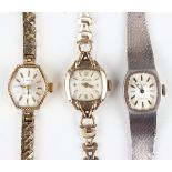 An Accurist 9ct gold cased lady's bracelet wristwatch, total weight 11.4g, an Everite 9ct gold cased