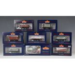 A Hornby Railroad DCC Ready gauge OO R.2937 locomotive 'County of Cornwall', together with a