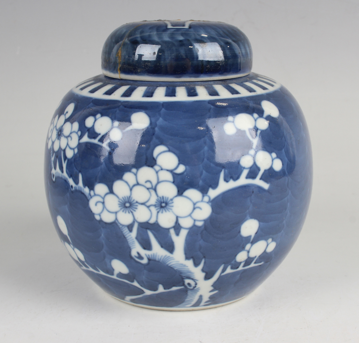 A Chinese blue and white porcelain 'phoenix tail' vase, late 19th century, painted with blossoming - Image 8 of 29