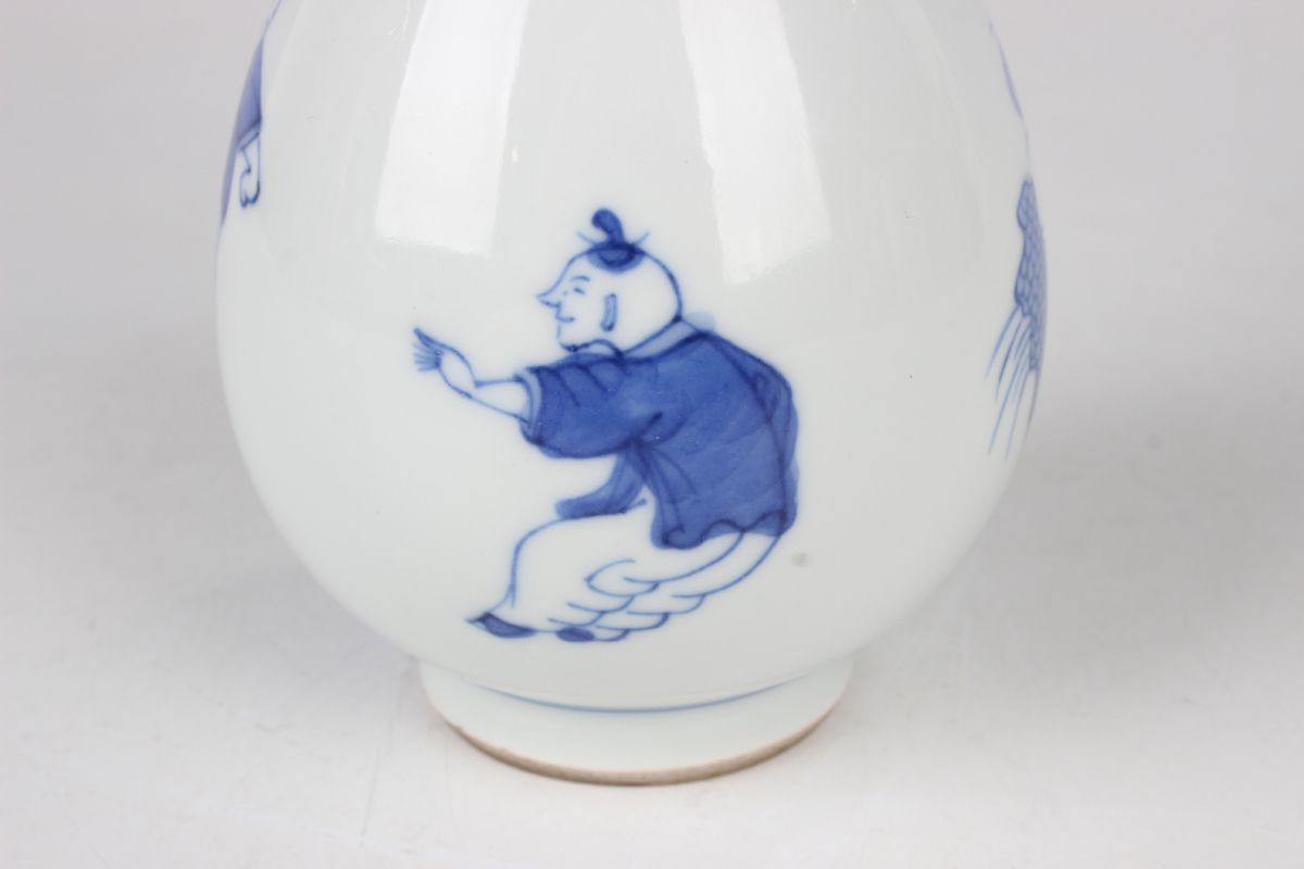 A Chinese blue and white porcelain bottle vase, Kangxi period, the ovoid body and flared narrow neck - Image 5 of 9