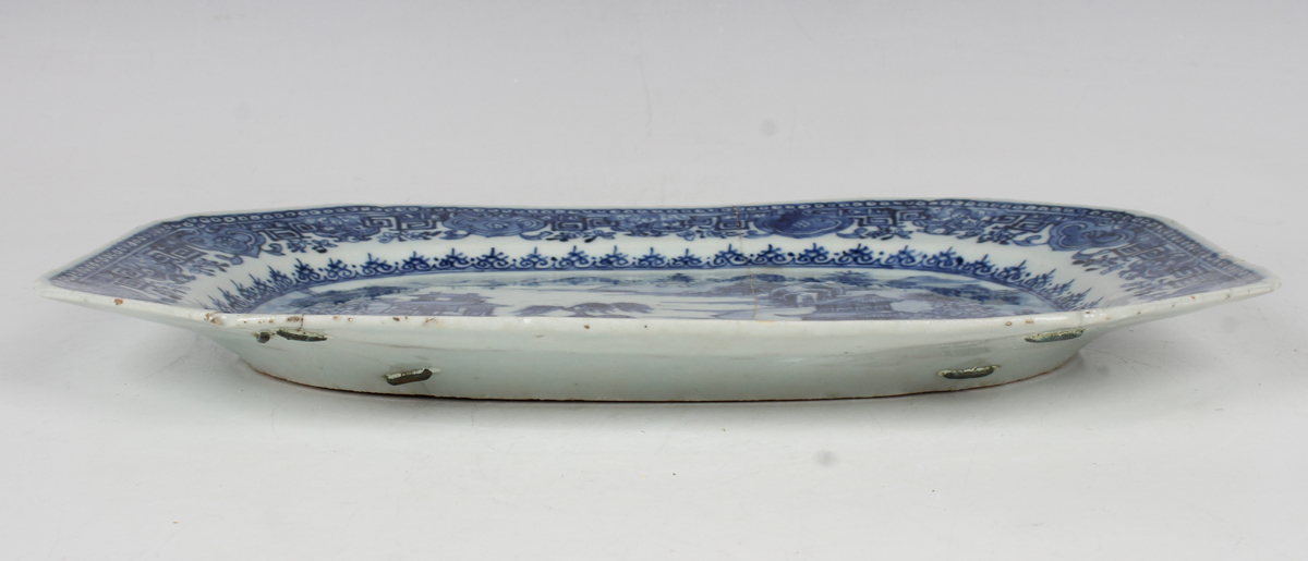 A group of six Chinese blue and white export porcelain meat dishes, Qianlong period, comprising four - Image 7 of 44