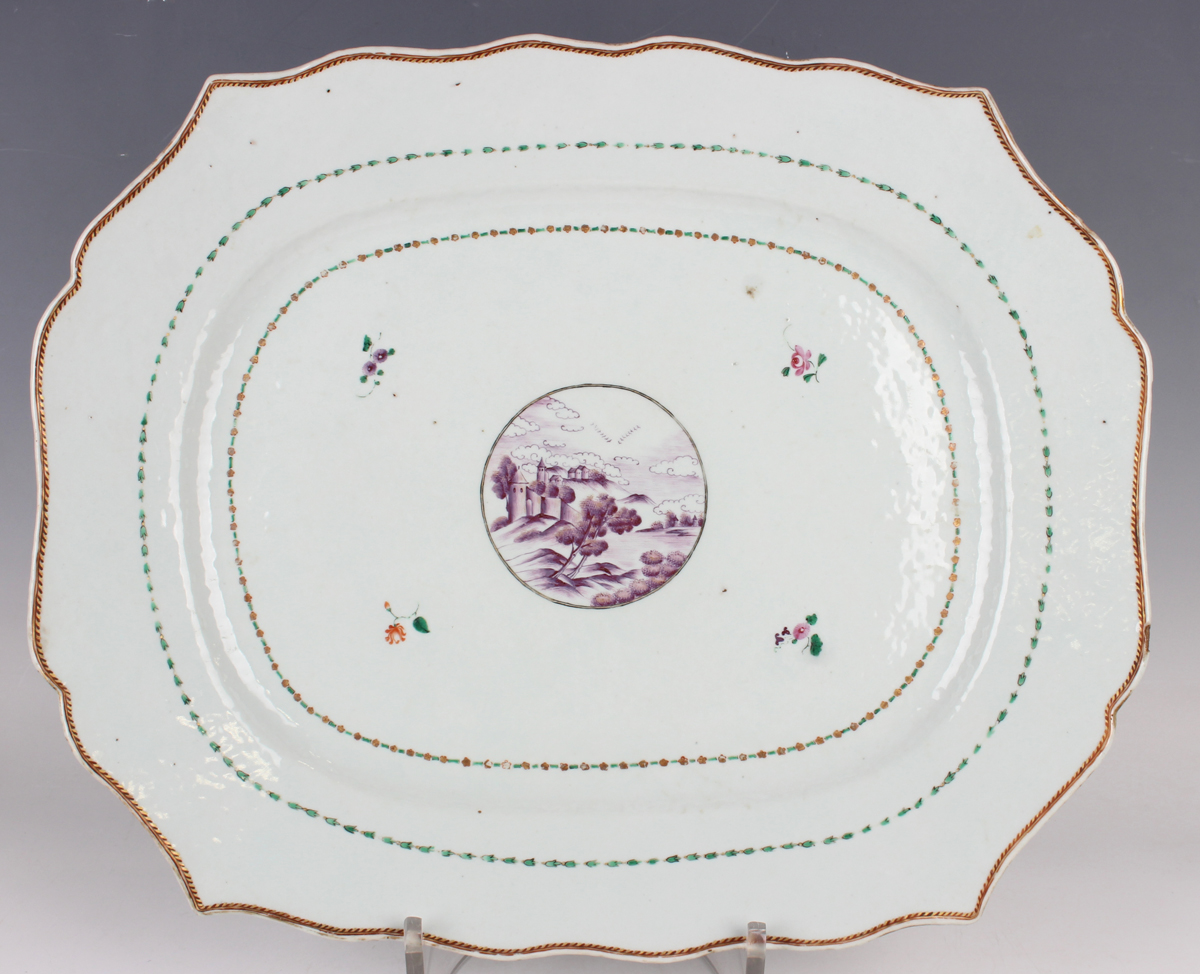 A graduated set of three Chinese export porcelain meat dishes, Qianlong period, each with shaped - Image 18 of 18