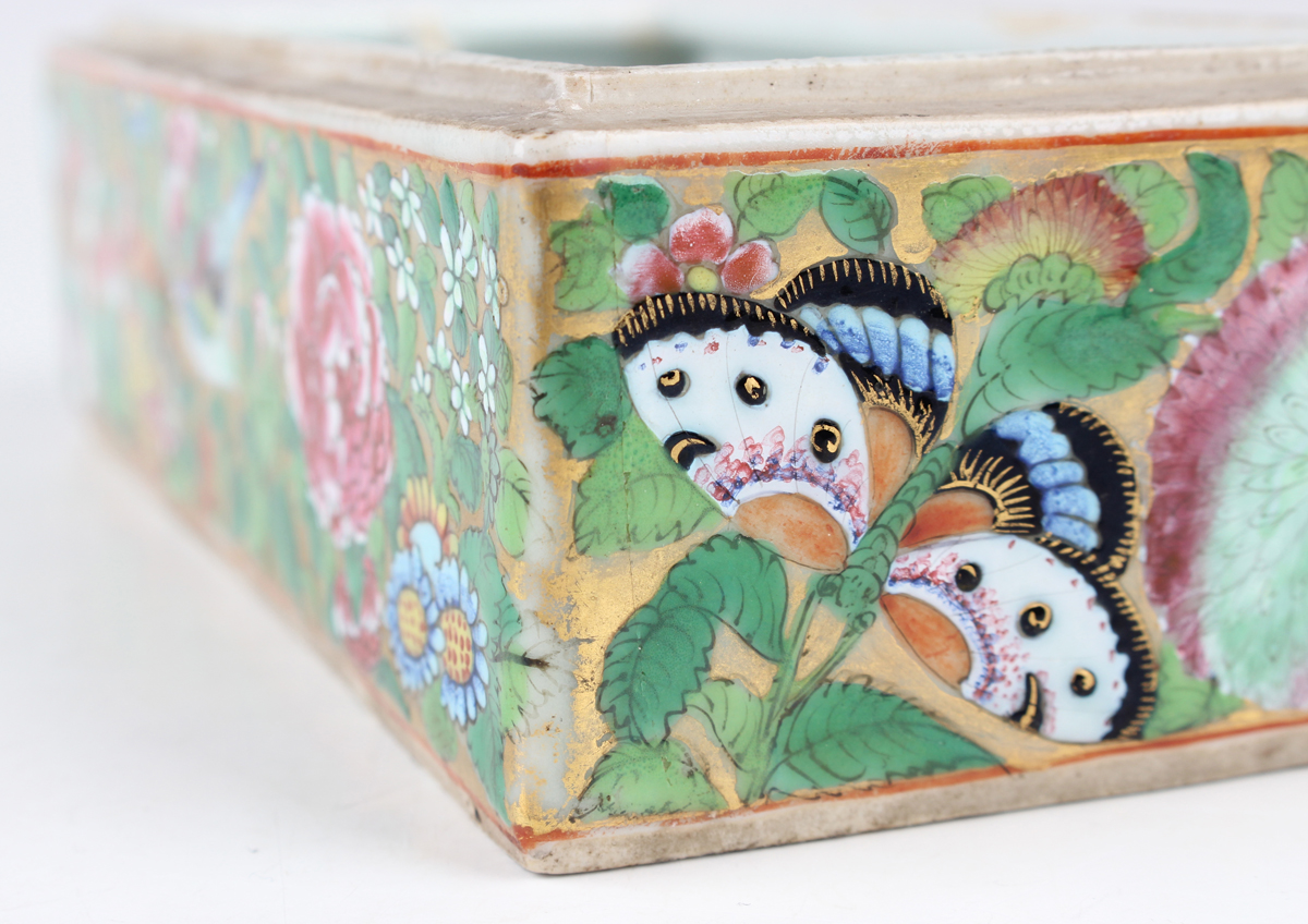 A Chinese Canton famille rose rectangular porcelain box and cover, mid-19th century, the top painted - Image 6 of 16