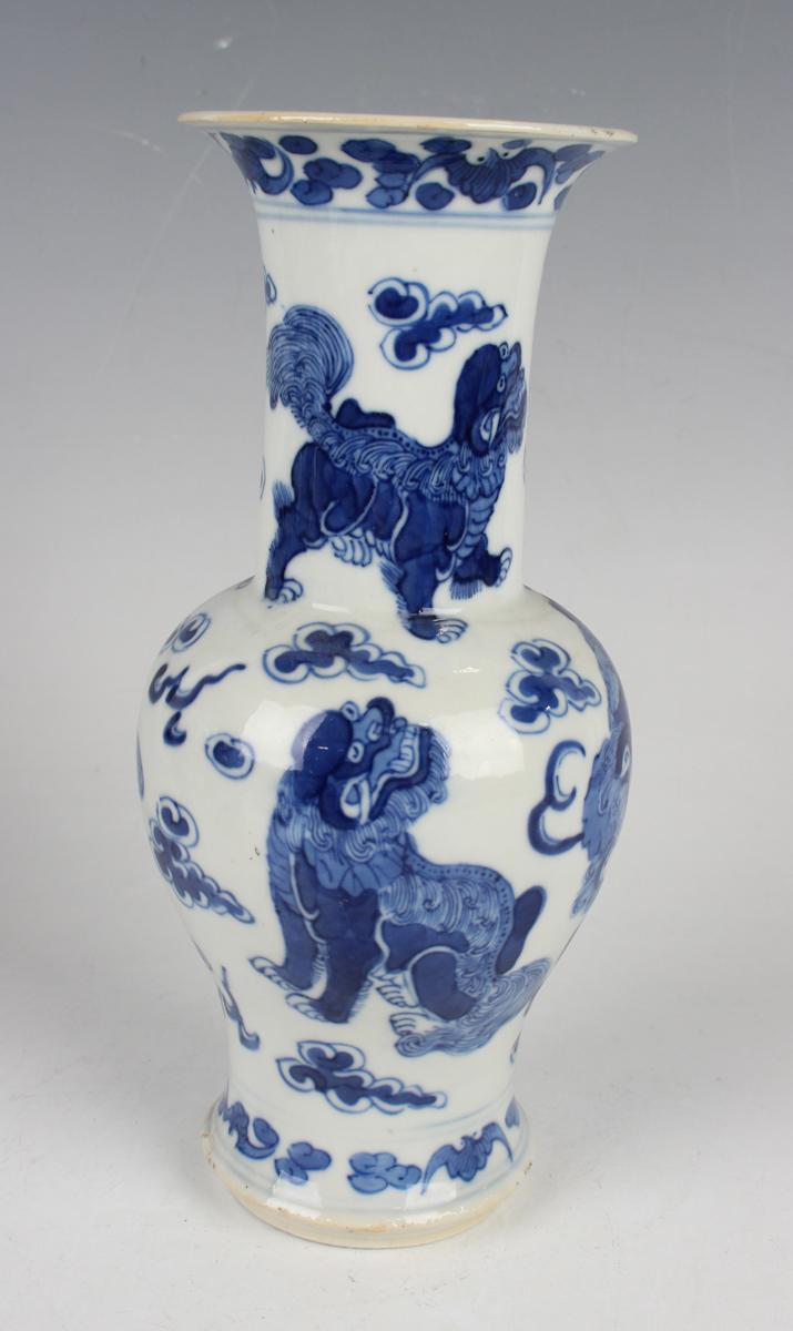 A small group of Chinese blue and white porcelain, mostly late 19th century, including a baluster - Image 33 of 36