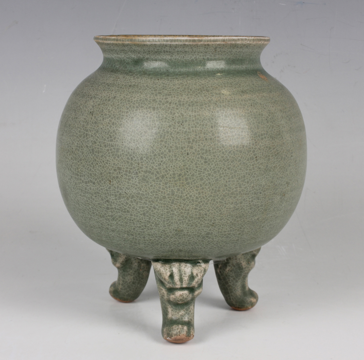 A small group of Chinese pottery, 20th century or later, including a Song style cream glazed jar and - Image 9 of 27