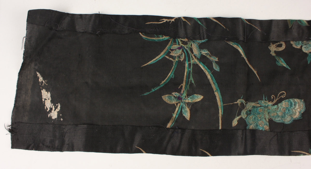 A small collection of Chinese export silkwork, late Qing dynasty, including a collar, decorated with - Image 7 of 43