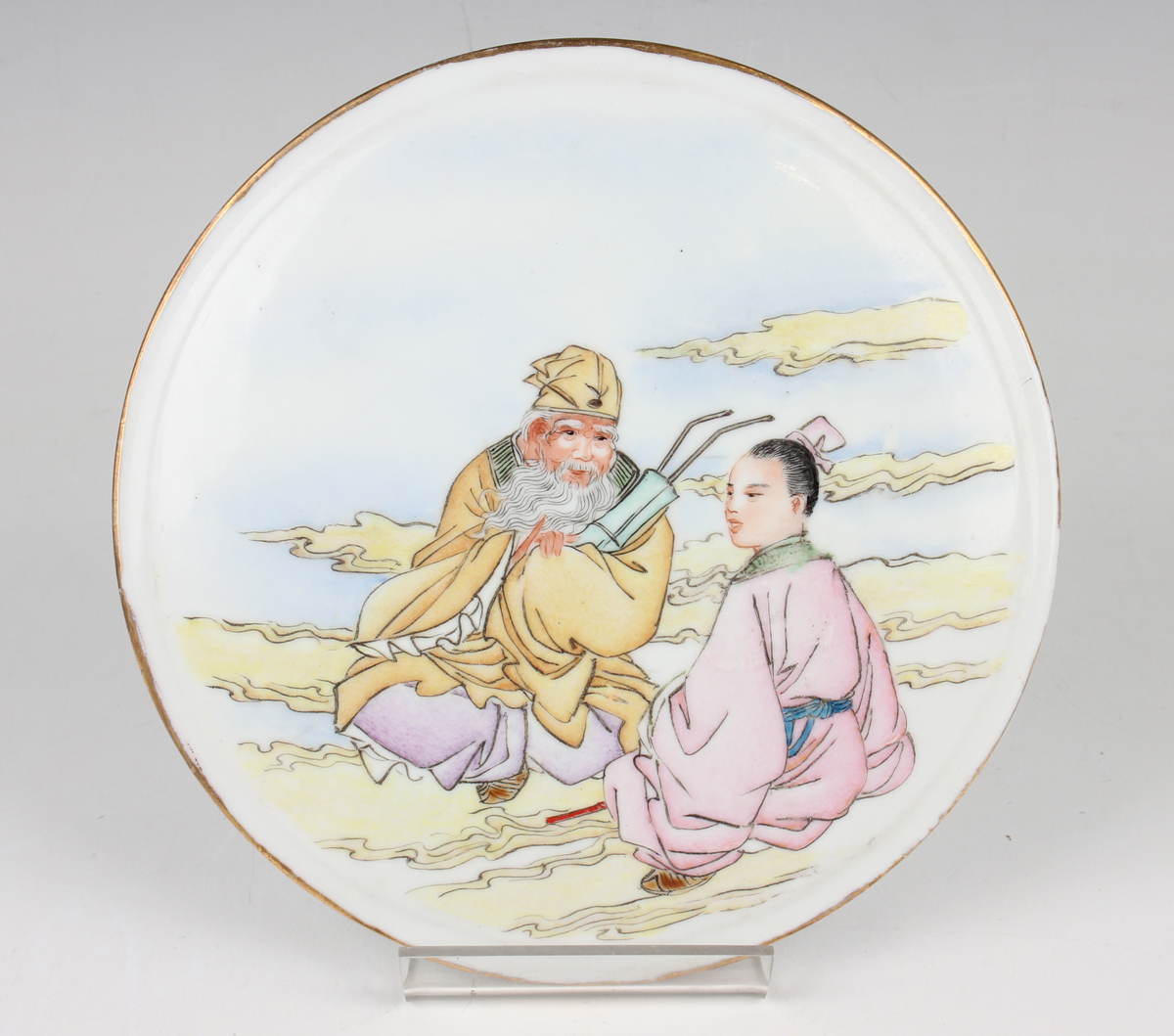 A set of three Chinese famille rose porcelain circular plaques, mid to late 20th century, each - Image 5 of 11