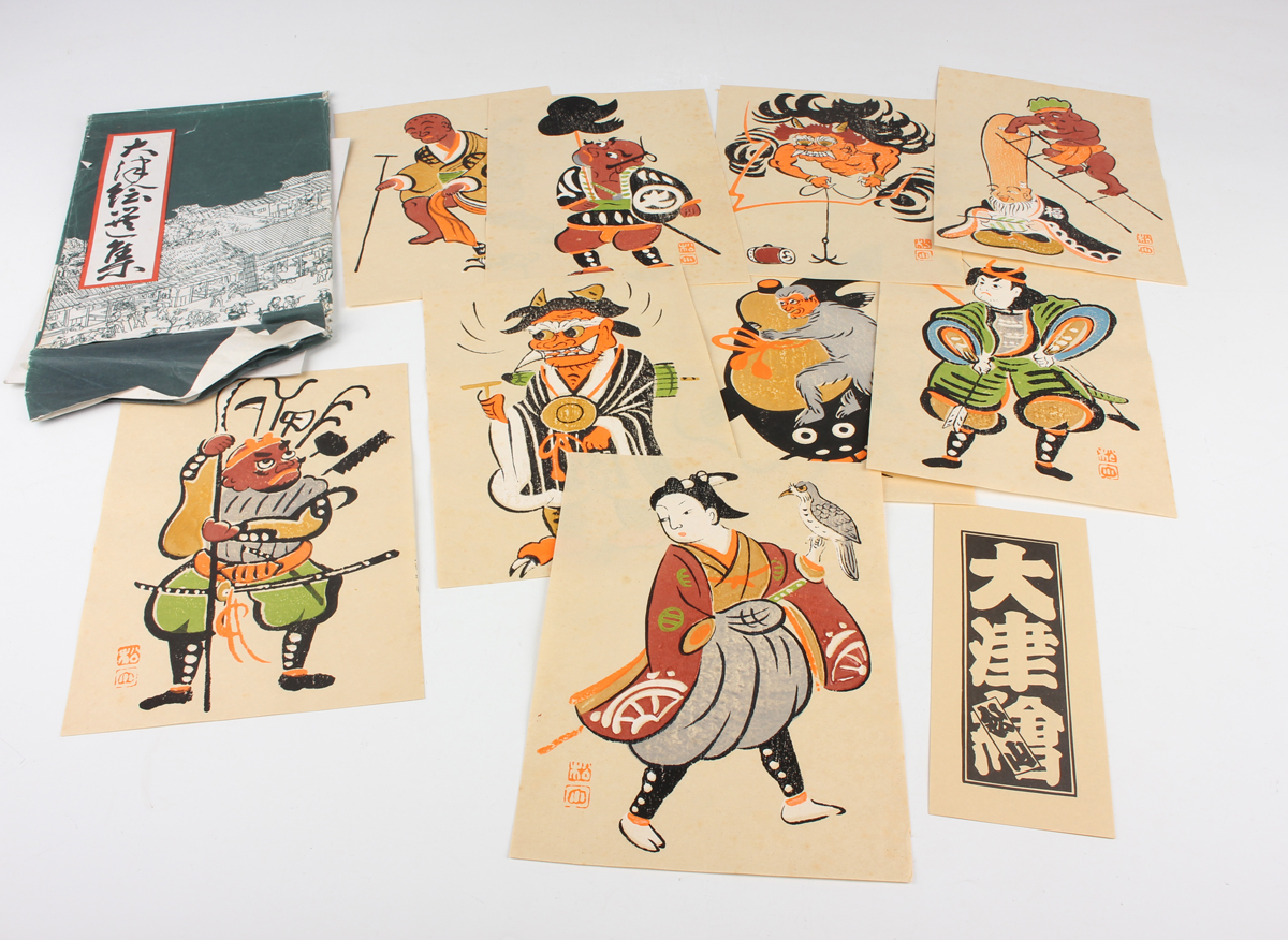 A collection of assorted Japanese prints, 20th century, including various Hiroshige Tokaido road - Image 13 of 40