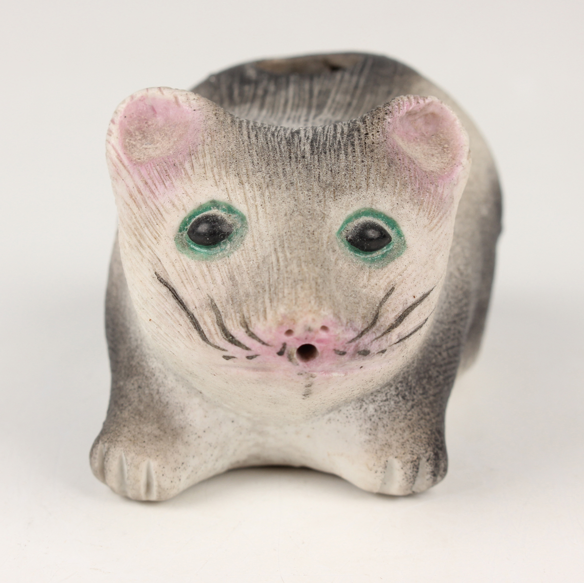 A Chinese pottery water dropper, late Qing dynasty, modelled as a recumbent mouse with painted - Image 7 of 8