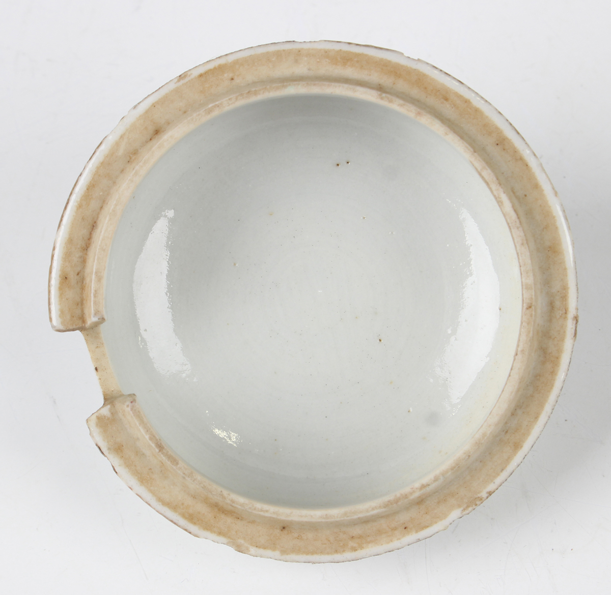 A small group of Chinese export porcelain, Qianlong period, comprising a pair of oval dishes, length - Image 3 of 23