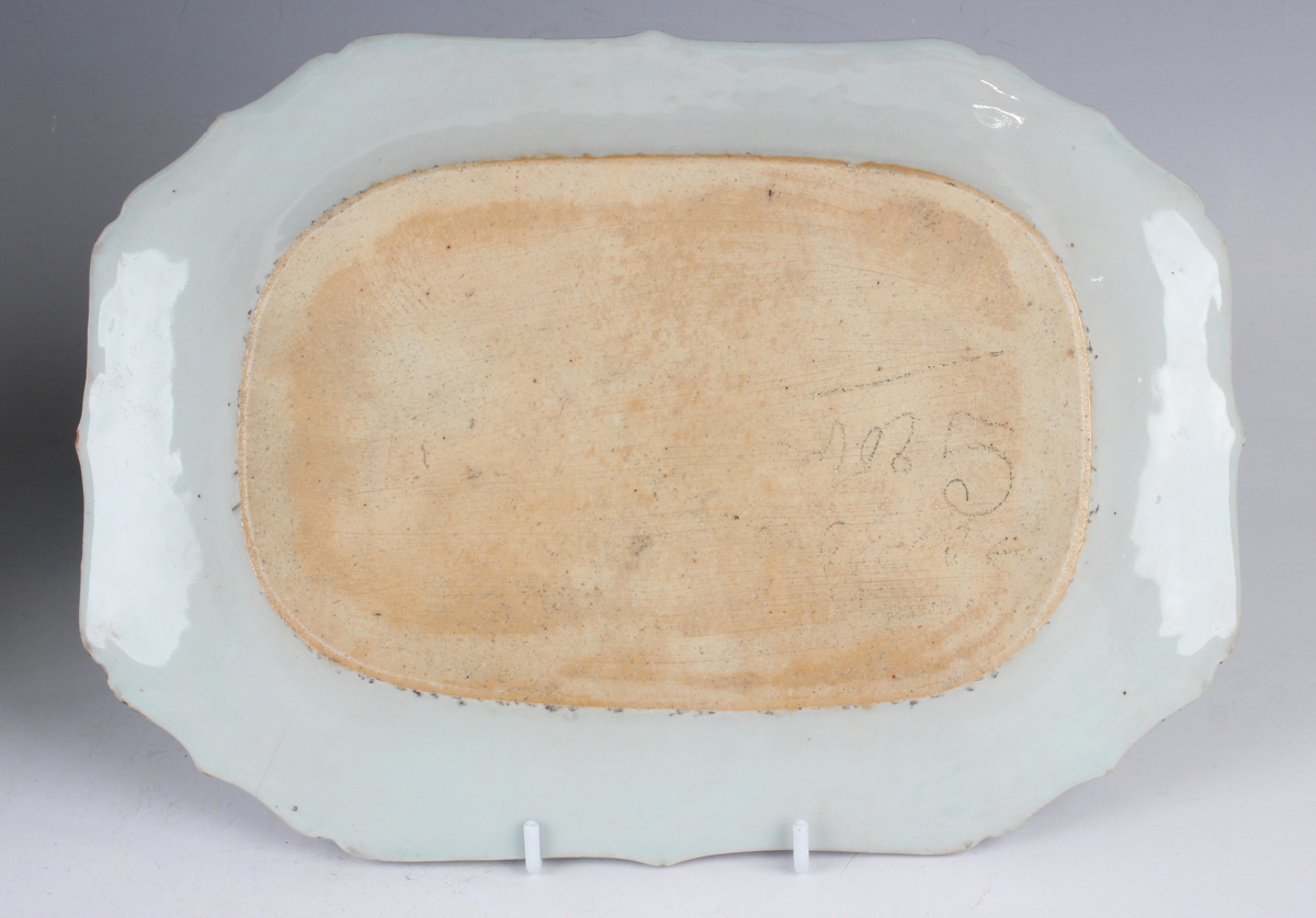 A graduated pair of Chinese pseudo tobacco leaf pattern export porcelain meat dishes, each - Image 20 of 25