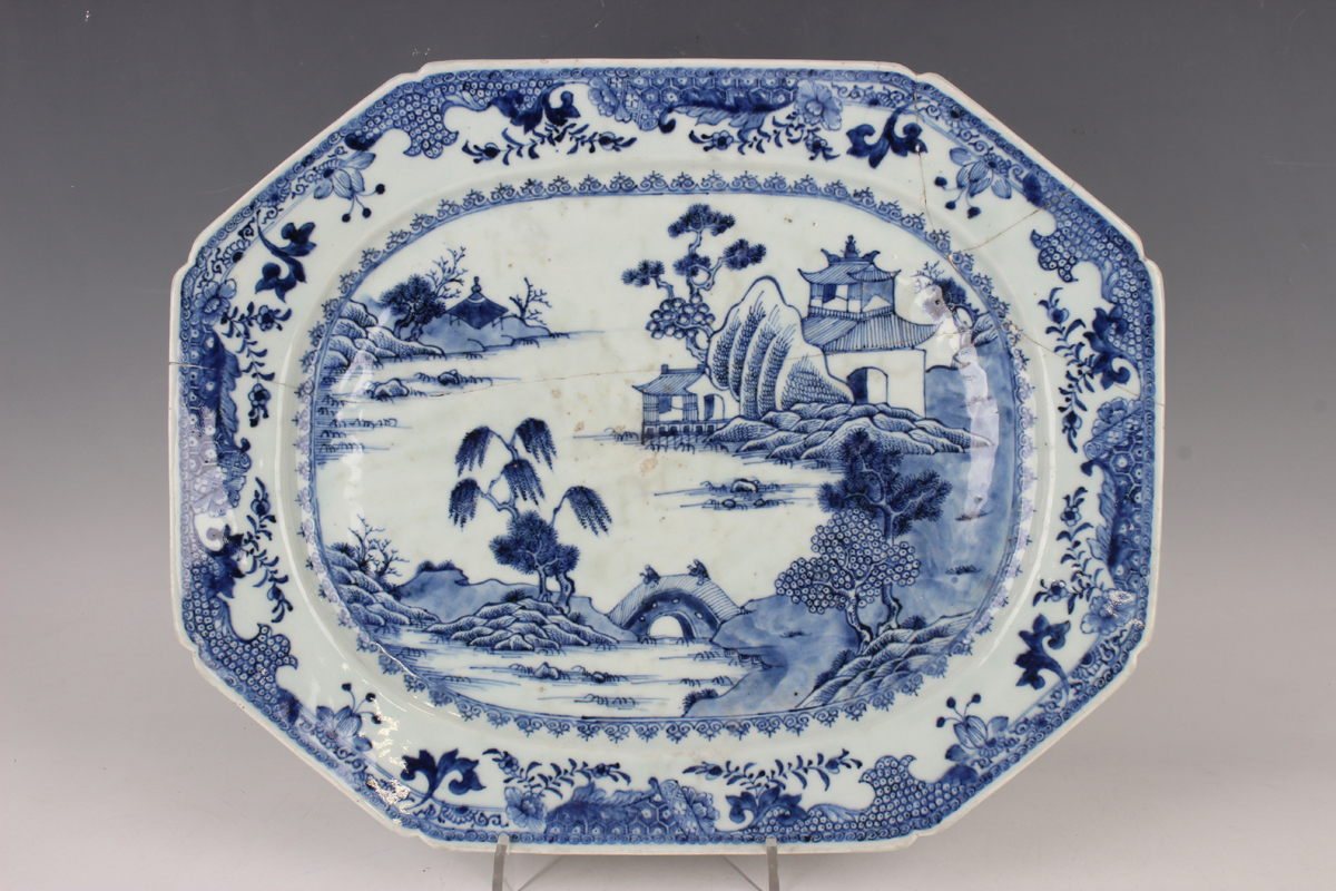 A group of six Chinese blue and white export porcelain meat dishes, Qianlong period, comprising four - Image 42 of 44