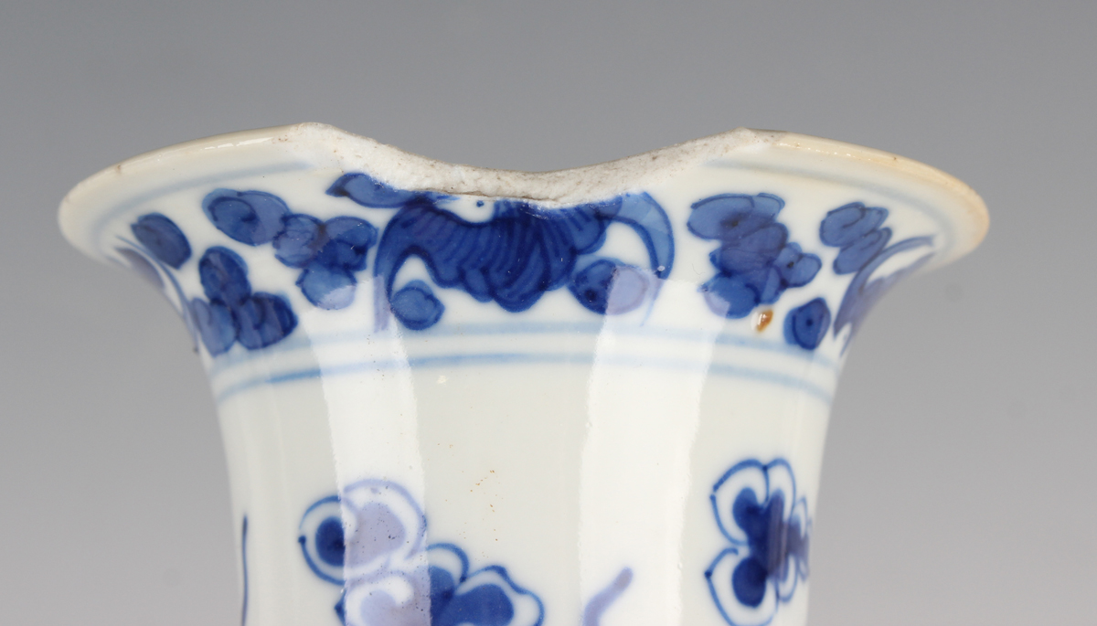 A small group of Chinese blue and white porcelain, mostly late 19th century, including a baluster - Image 31 of 36