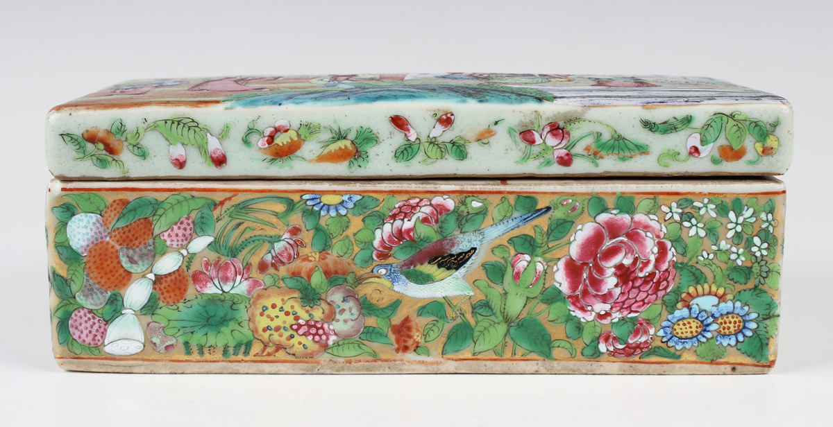 A Chinese Canton famille rose rectangular porcelain box and cover, mid-19th century, the top painted - Image 14 of 16