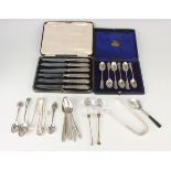 A set of six Edwardian silver teaspoons, Sheffield 1905 by Joseph Rodgers & Sons, cased, a pair of