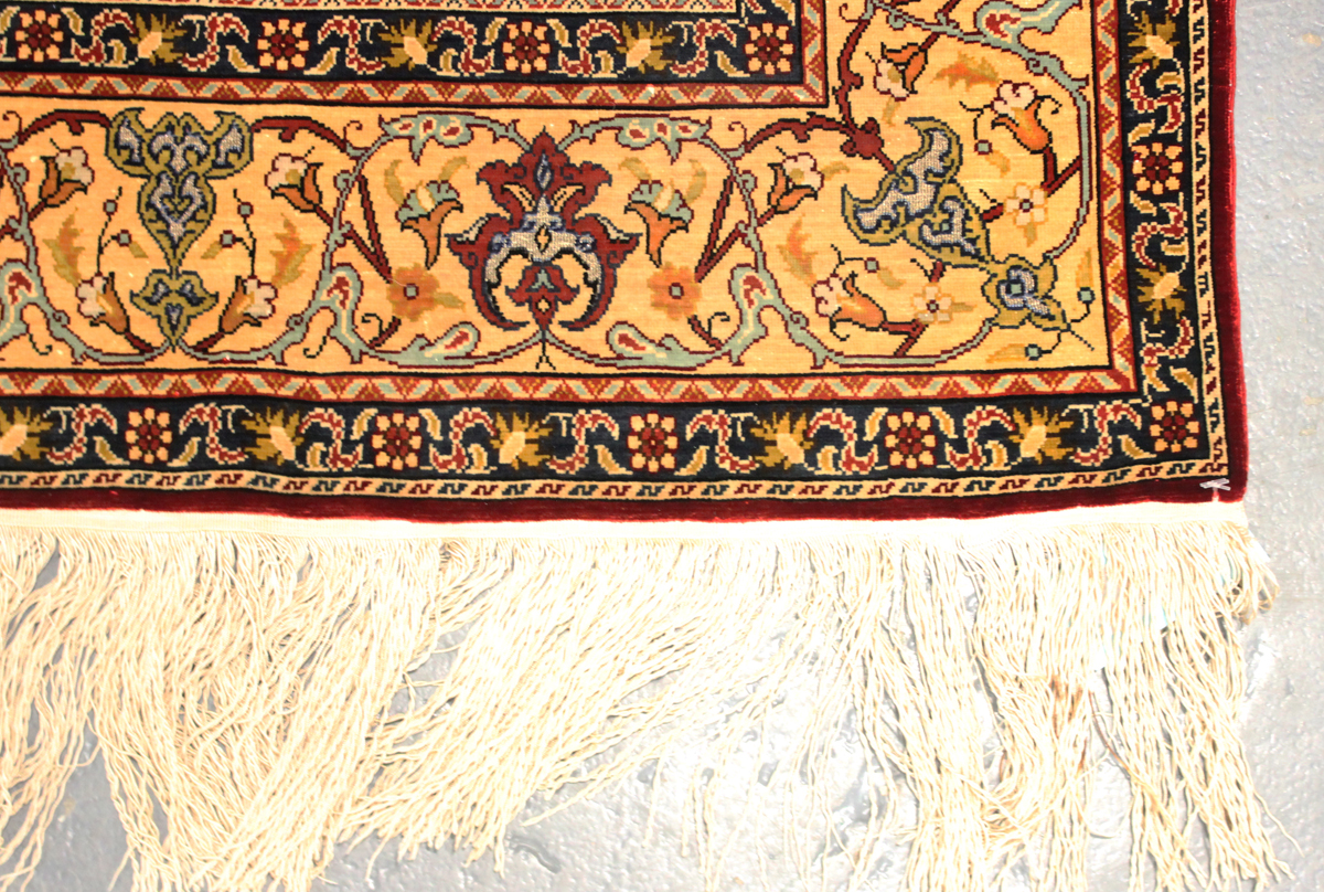 A fine Hereke silk and gilt metal thread prayer rug, Turkey, modern, the deep claret mihrab with - Image 4 of 23
