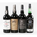 Quinta Do Noval 1982 vintage port (1), Royal Oporto 1982 vintage port (1), Vintage Porto 1970,