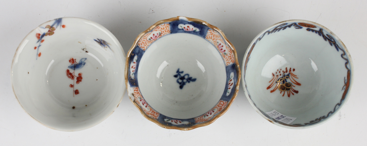 A collection of Chinese porcelain, 18th century and later, including a famille rose export punch - Image 20 of 44