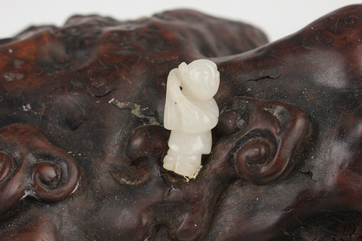 A Chinese hardwood carving, probably 20th century, modelled as a gnarled lingzhi fungus, inset - Image 16 of 22