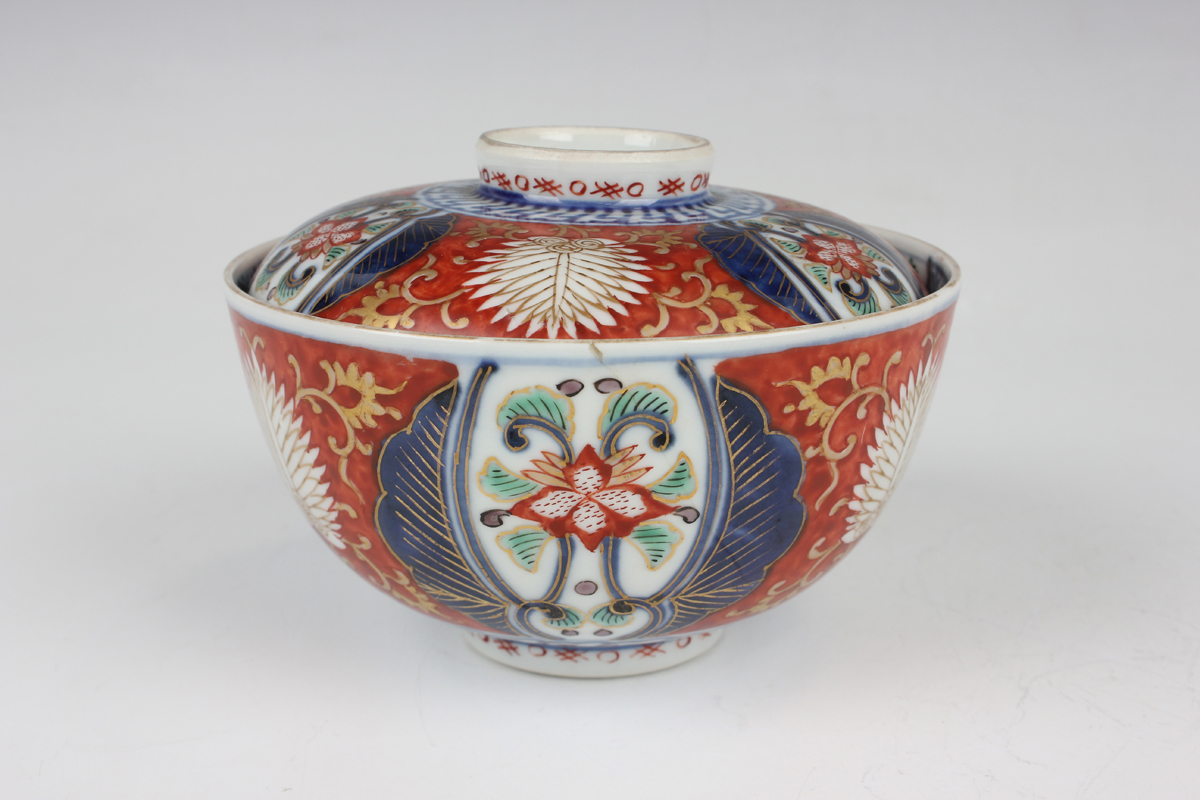 A group of three Japanese Imari porcelain bowls, two covers and three dishes, Meiji period, - Image 32 of 53