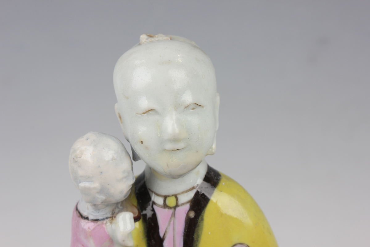 A Chinese famille rose enamelled biscuit porcelain figure group, 18th century, modelled as a - Image 9 of 9