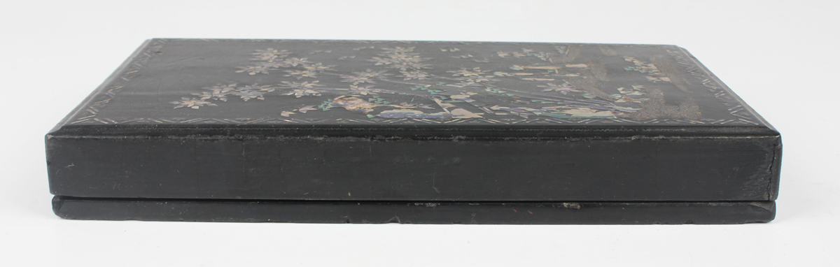 A Chinese laque burgauté rectangular box and cover, Qing dynasty, the top inlaid with two figures - Image 8 of 9