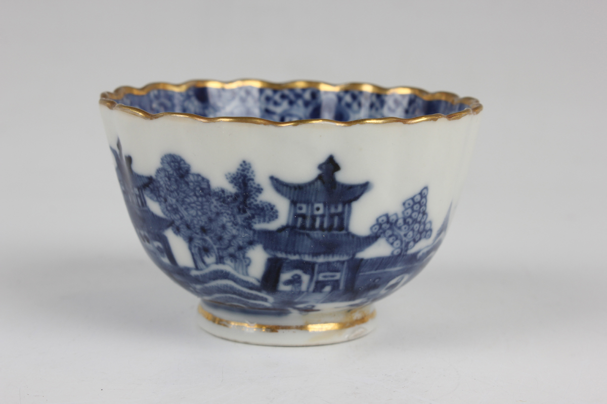 A small group of Chinese blue and white export porcelain, 18th century and later, including a - Image 7 of 32