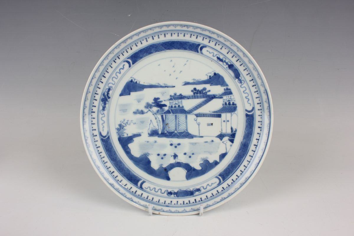 A small group of Chinese blue and white export porcelain, 18th century and later, including a - Image 17 of 32