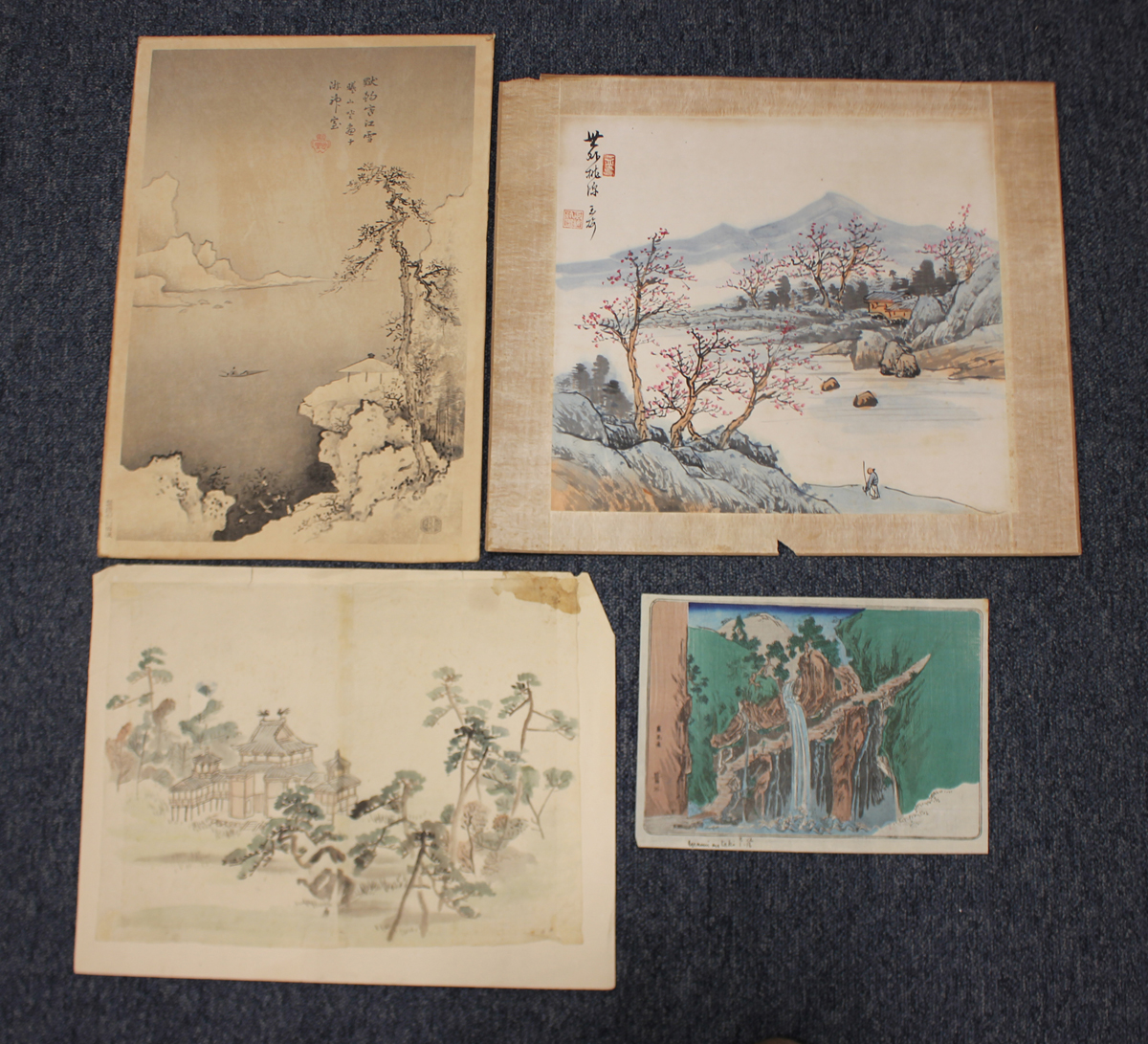 A Chinese watercolour painting on paper fan panel, early 20th century, painted with two geese and - Image 17 of 31