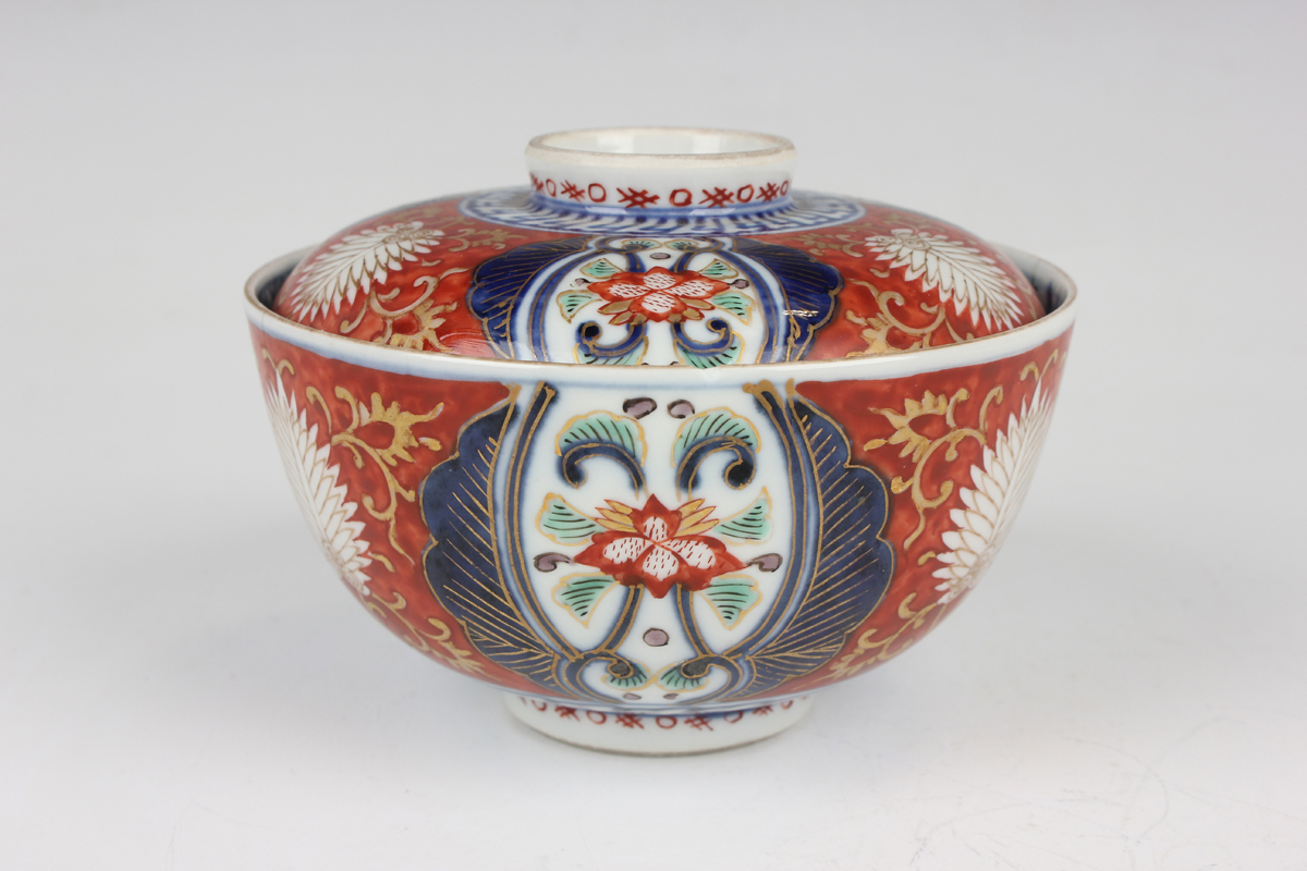 A group of three Japanese Imari porcelain bowls, two covers and three dishes, Meiji period, - Image 21 of 53