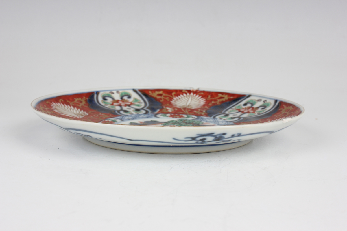 A group of three Japanese Imari porcelain bowls, two covers and three dishes, Meiji period, - Image 50 of 53