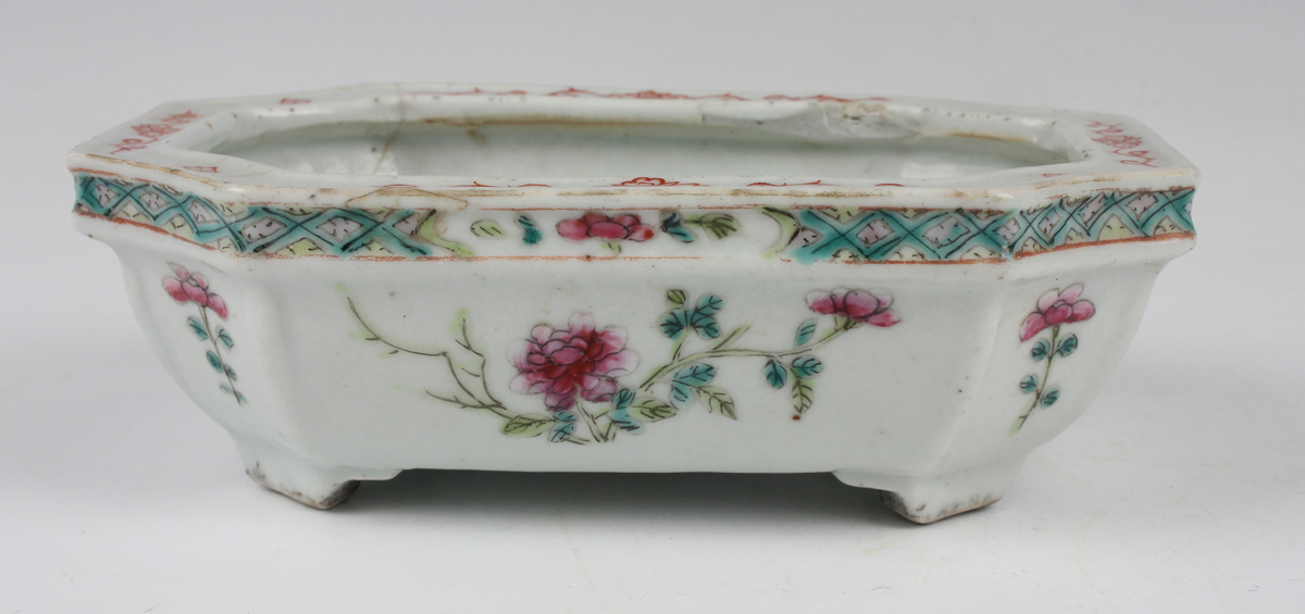 A pair of Chinese famille rose porcelain planters, mark of Qianlong but early 20th century, each - Image 11 of 26