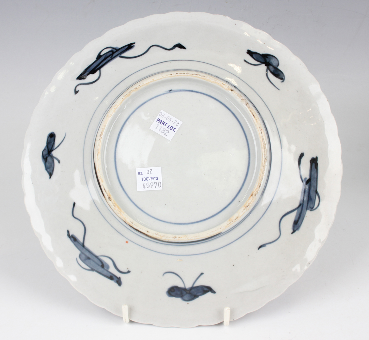 A Chinese Tek Sing cargo blue and white lotus pattern bowl, circa 1820, of slightly flared - Image 29 of 35