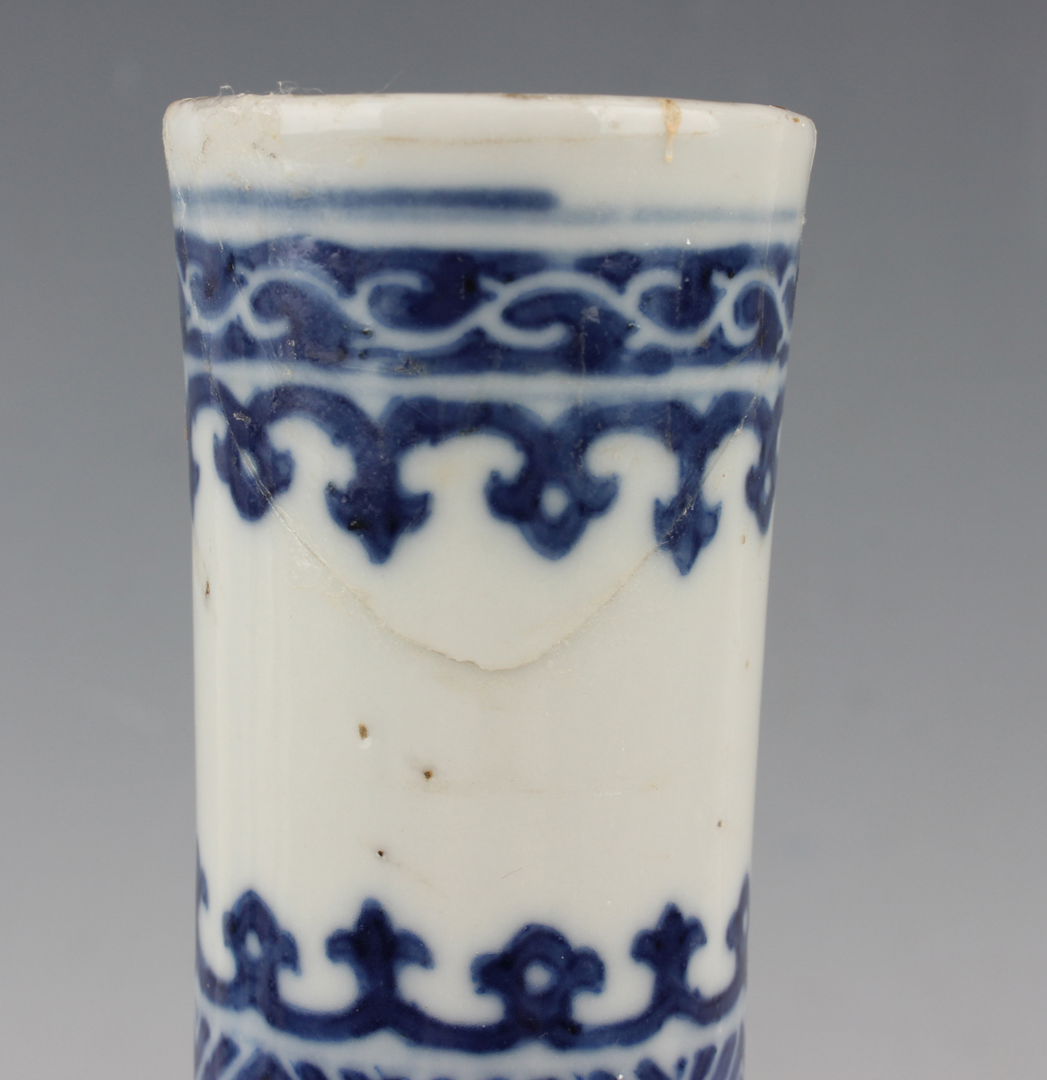 A Chinese blue and white porcelain bottle vase, mark of Kangxi but late 19th century, the pear - Image 4 of 11
