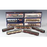 A collection of Bachmann Branch-Line gauge OO railway items, including No. 32-152 N Class locomotive