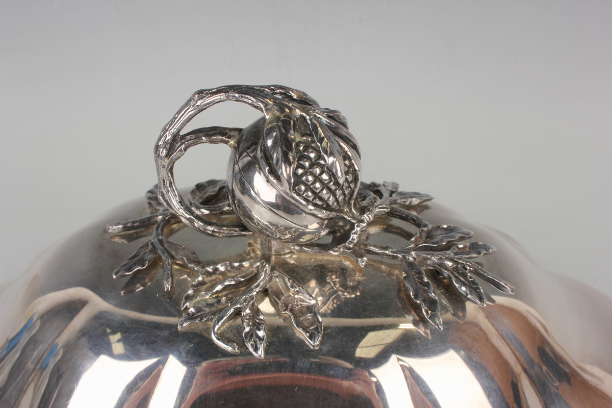 An early Victorian silver entrée dish and cover, the shallow dish with cast foliate scroll, - Image 7 of 7