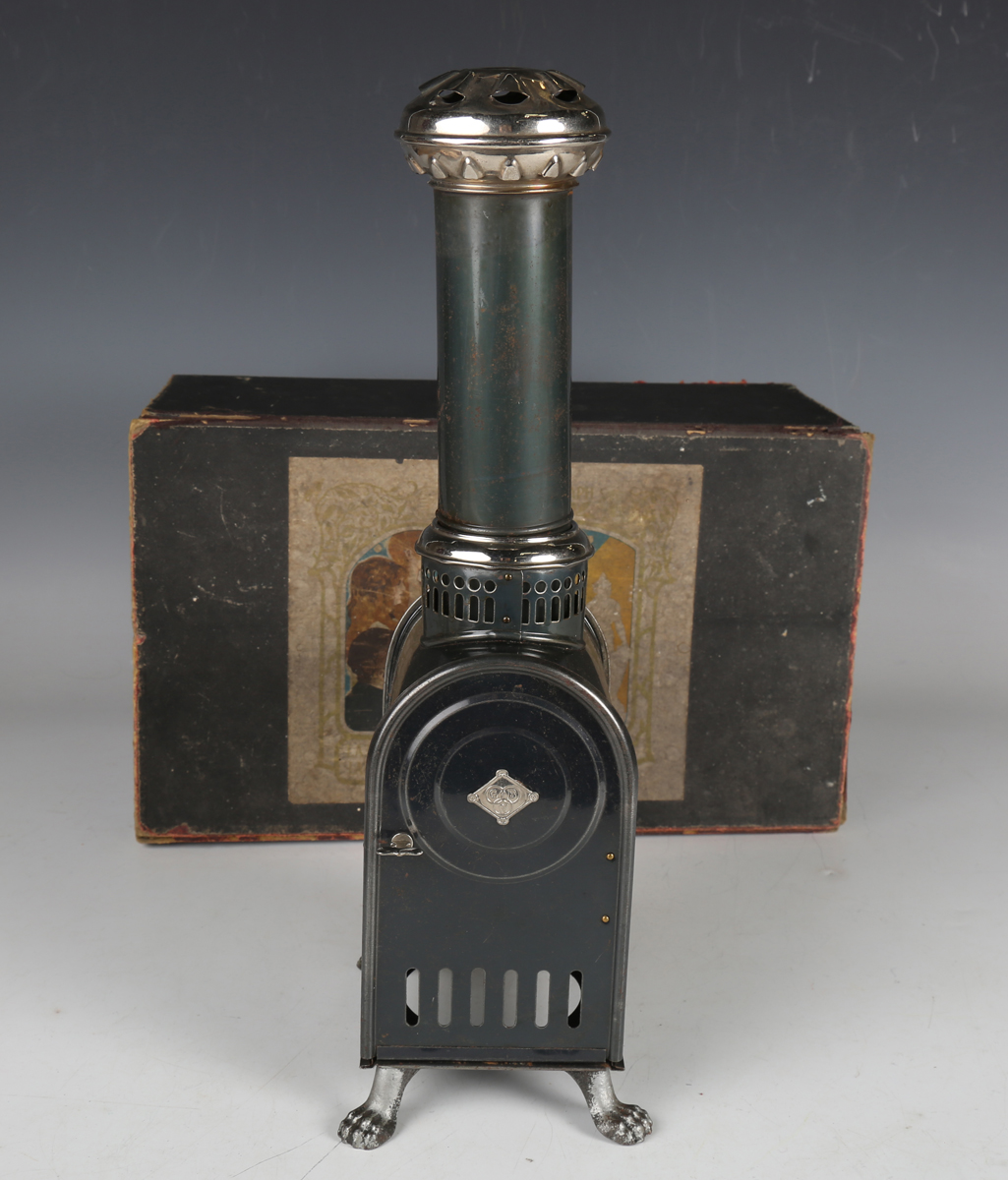 A Gebrüder Bing tinplate magic lantern with ten slides, boxed with chimney and lens (lacking burner, - Image 7 of 10