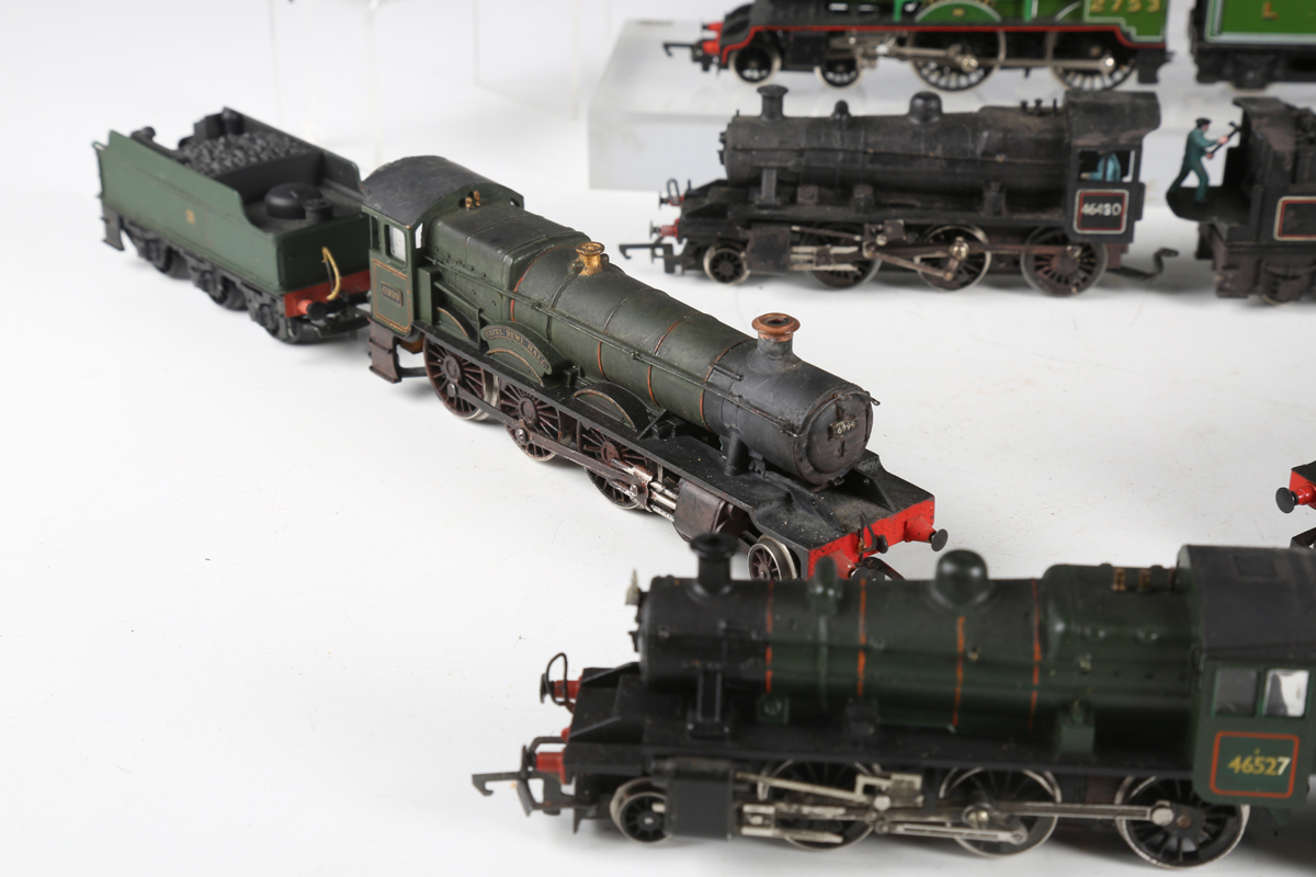 A collection of Hornby gauge OO steam locomotives, tenders and tank locomotives, various liveries, - Image 6 of 18