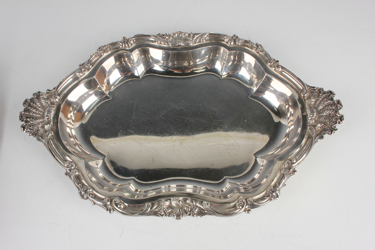 An early Victorian silver entrée dish and cover, the shallow dish with cast foliate scroll, - Image 2 of 7