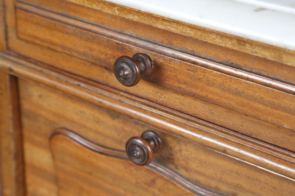 A pair of early 20th century French mahogany and white marble-topped beside cabinets, each fitted - Image 10 of 20